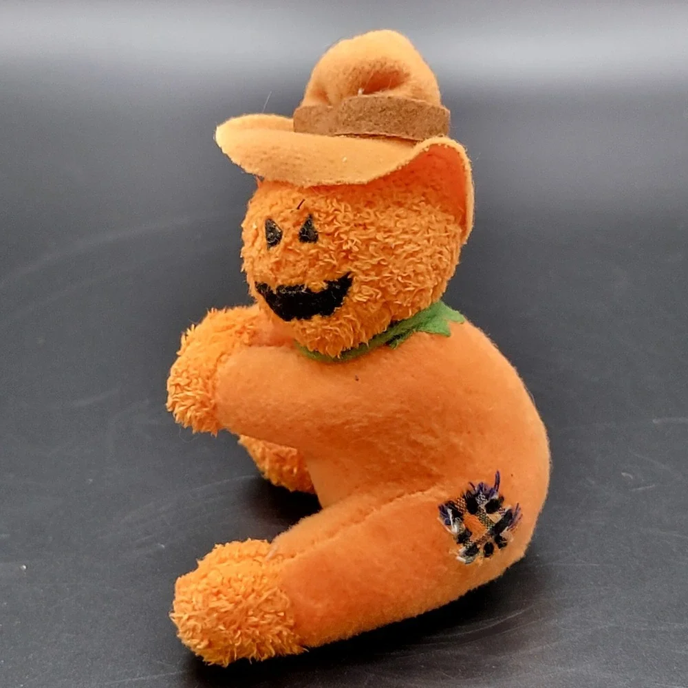Vintage Russ Halloween Decoration Pumpkin Head Figurine Pencil Cling